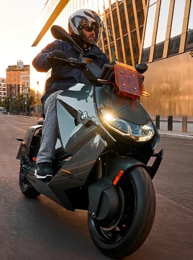 Top 5 unique features of India's most expensive BMW electric scooter
